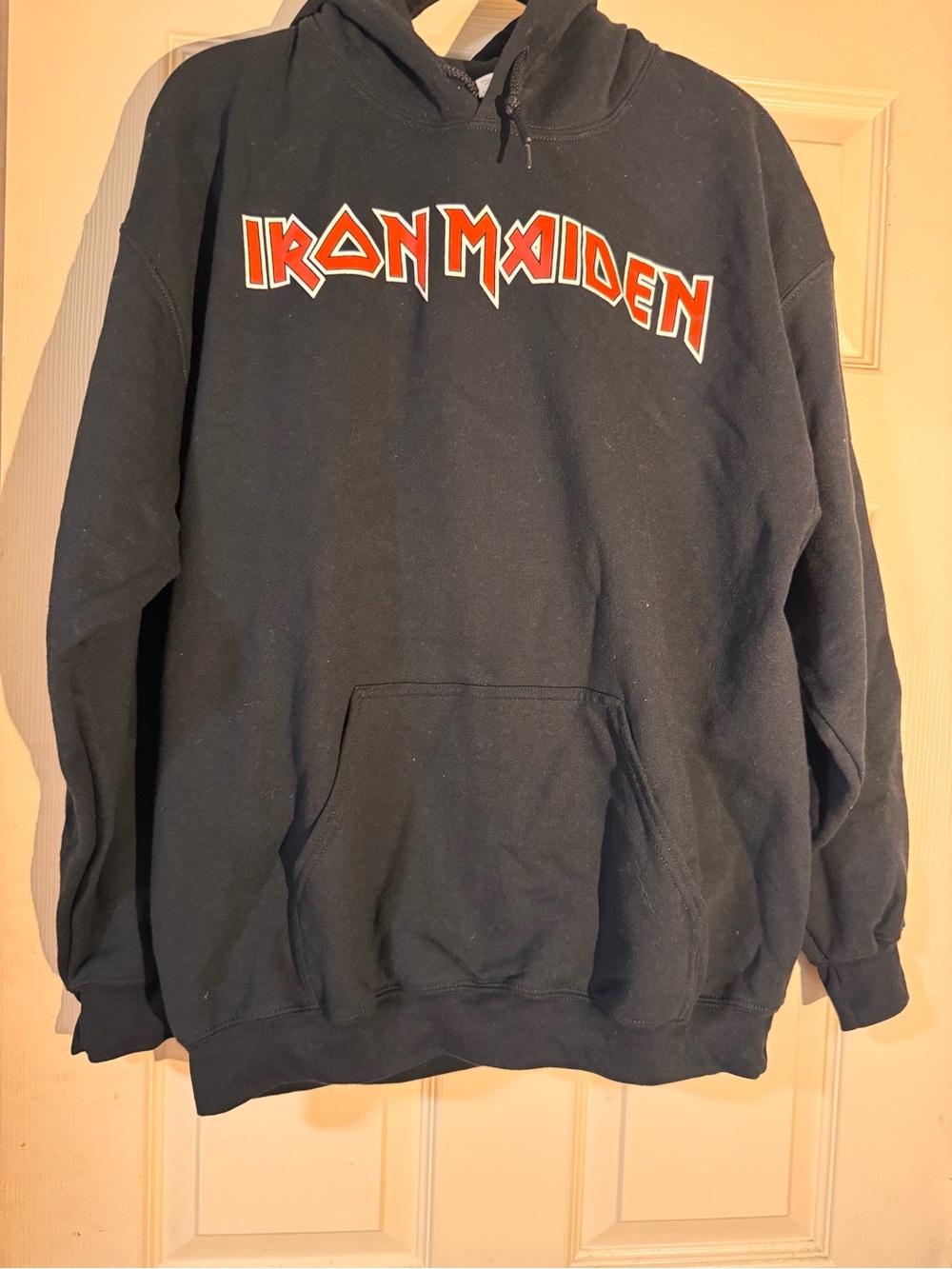 Iron Maiden Logo Black Pullover Hoodie Large